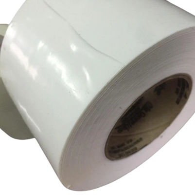 LDPE, ruban adhésif blanc rétrécissant 100 mm de largeur 30 m de longueur avec noyau en plastique de 3'