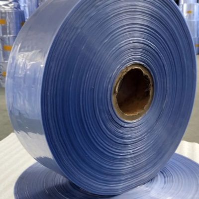 Film rétrécissant en PVC plié au centre en rouleau de 25 microns pour les livres de cosmétiques