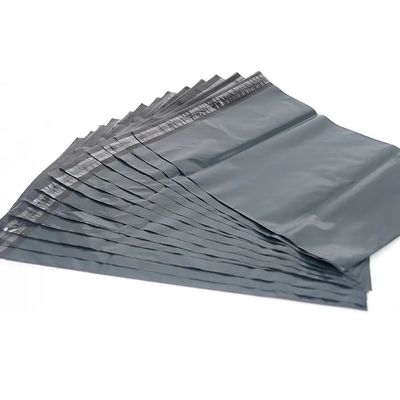Sacs d'expédition poly mailers sécurisés LDPE Enveloppes d'expédition personnalisées épaisseur 0,045 mm